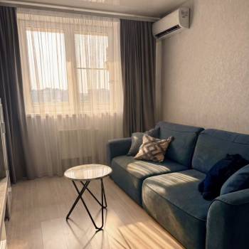 Сдается 2-х комнатная квартира, 70 м²