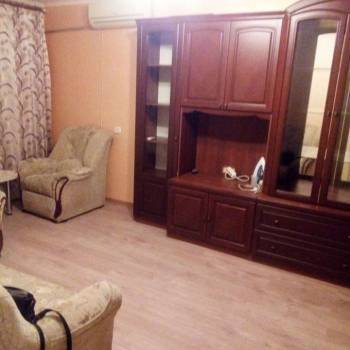 Сдается 1-комнатная квартира, 40 м²