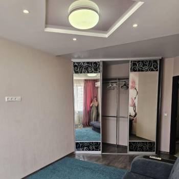 Сдается 2-х комнатная квартира, 57 м²