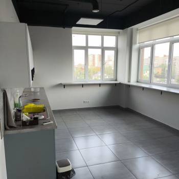 Сдается Офис, 232,6 м²