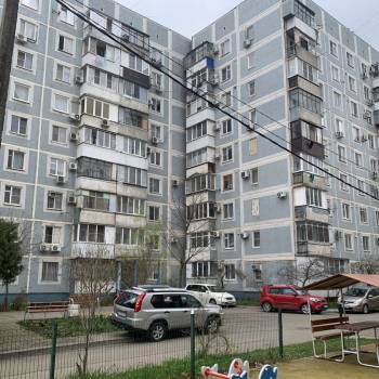 Сдается Многокомнатная квартира, 80 м²