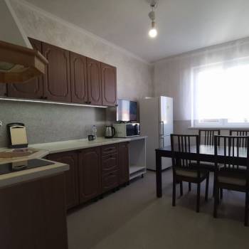 Сдается Многокомнатная квартира, 72 м²