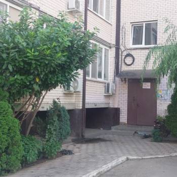 Сдается 1-комнатная квартира, 42 м²