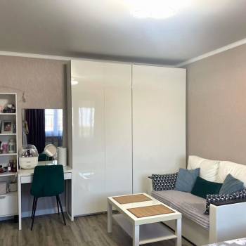 Продается 1-комнатная квартира, 36 м²