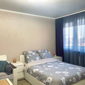 Продается 1-комнатная квартира, 36 м²