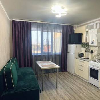 Продается 1-комнатная квартира, 36 м²