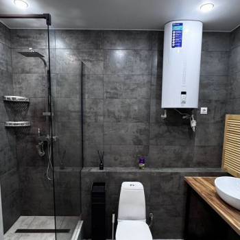 Сдается 1-комнатная квартира, 42 м²