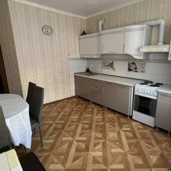 Сдается 2-х комнатная квартира, 60 м²