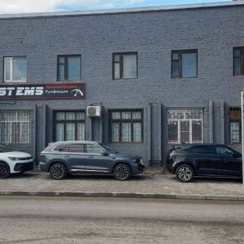 Сдается Нежилое помещение, 400 м²