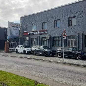 Сдается Нежилое помещение, 400 м²