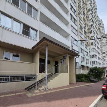 Продается 1-комнатная квартира, 46,1 м²