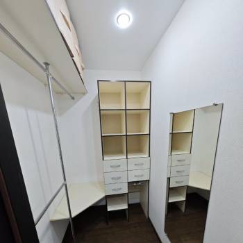 Продается 1-комнатная квартира, 41 м²