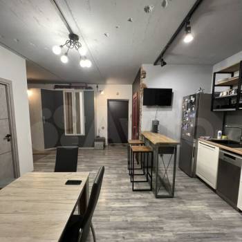 Продается Многокомнатная квартира, 82,5 м²