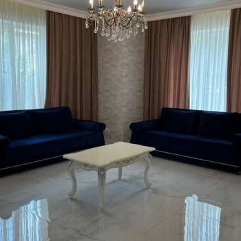 Продается Дом, 360 м²