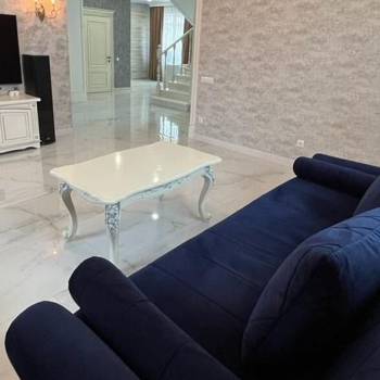Продается Дом, 360 м²