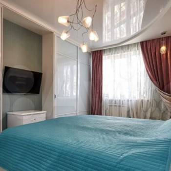 Продается Многокомнатная квартира, 150 м²