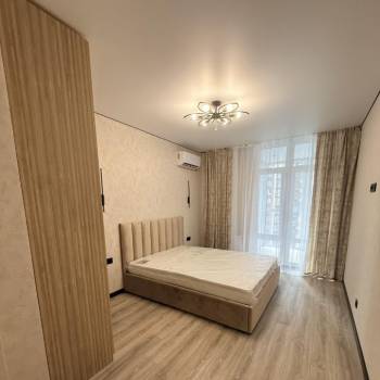 Сдается 1-комнатная квартира, 53 м²