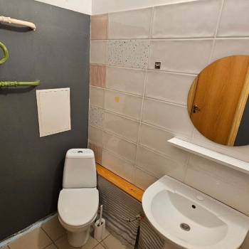 Продается 1-комнатная квартира, 37,3 м²