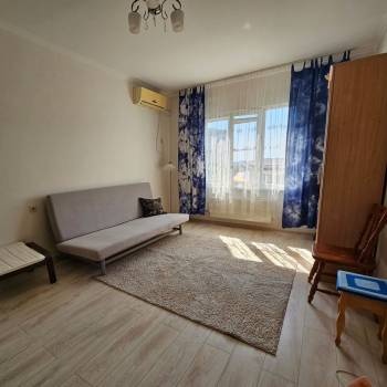 Продается 1-комнатная квартира, 37,3 м²