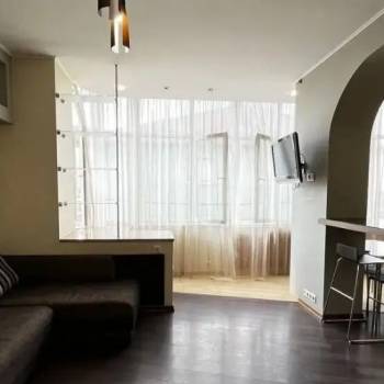 Продается 1-комнатная квартира, 47 м²