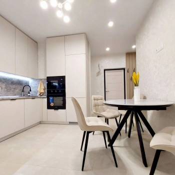 Сдается 2-х комнатная квартира, 53 м²