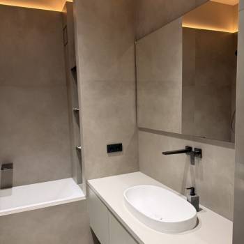 Продается 3-х комнатная квартира, 130 м²