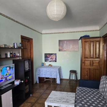 Сдается 2-х комнатная квартира, 42 м²