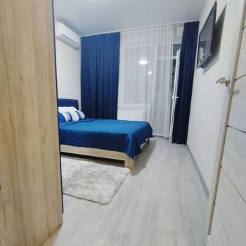 Сдается 1-комнатная квартира, 38 м²