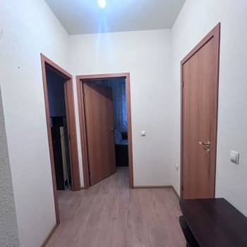 Продается 1-комнатная квартира, 37,5 м²