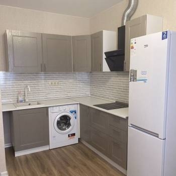 Продается 1-комнатная квартира, 40,8 м²