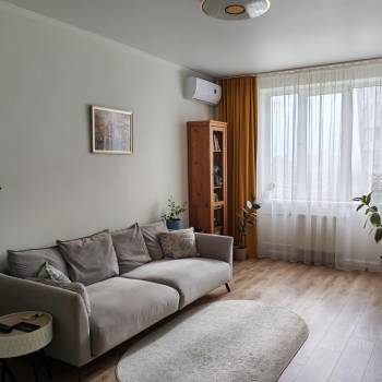 Продается 2-х комнатная квартира, 60,2 м²