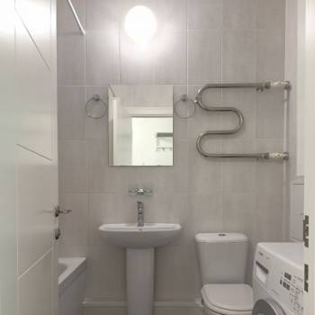 Продается 1-комнатная квартира, 34 м²