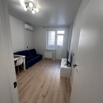 Продается 1-комнатная квартира, 38,5 м²