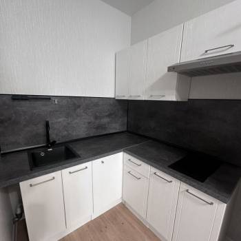 Продается 1-комнатная квартира, 38,5 м²