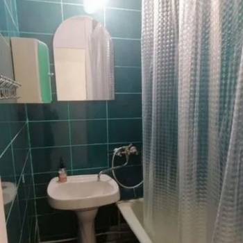 Продается 1-комнатная квартира, 33 м²