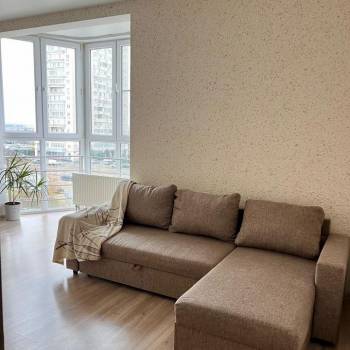 Сдается 1-комнатная квартира, 43 м²