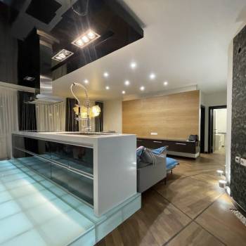 Продается Многокомнатная квартира, 127,7 м²