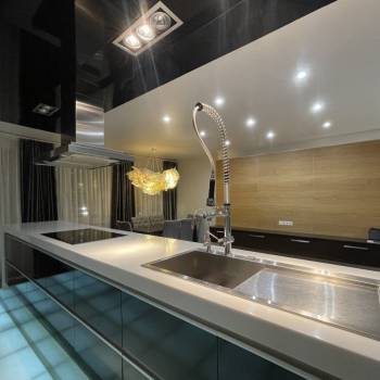 Продается Многокомнатная квартира, 127,7 м²