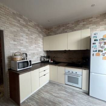Продается 1-комнатная квартира, 29,7 м²