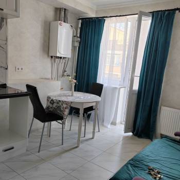 Продается 1-комнатная квартира, 48 м²