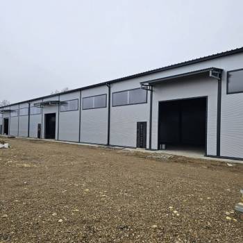 Сдается Нежилое помещение, 600 м²