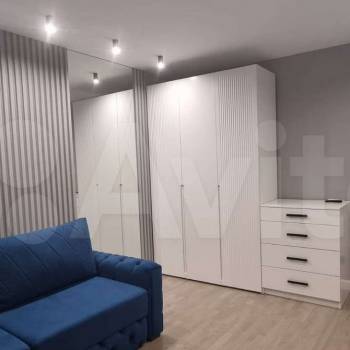 Сдается 1-комнатная квартира, 40 м²