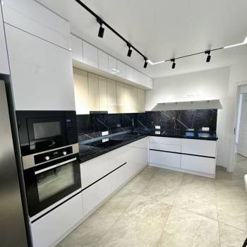 Сдается 2-х комнатная квартира, 62 м²