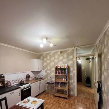 Сдается 1-комнатная квартира, 40 м²