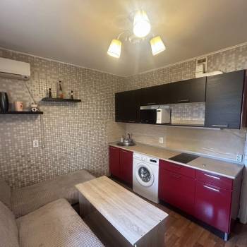 Сдается 1-комнатная квартира, 40 м²
