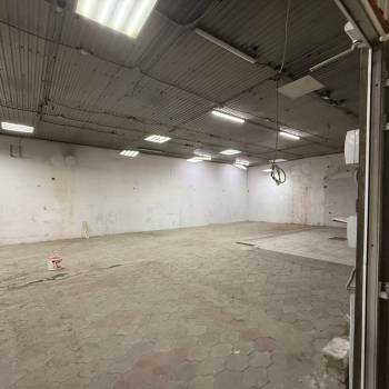 Сдается Нежилое помещение, 800 м²