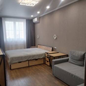Сдается 1-комнатная квартира, 40 м²