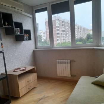 Сдается 1-комнатная квартира, 51,9 м²