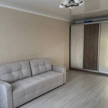 Сдается 1-комнатная квартира, 44,7 м²