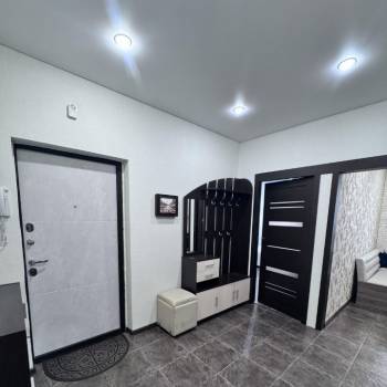 Сдается 1-комнатная квартира, 42 м²